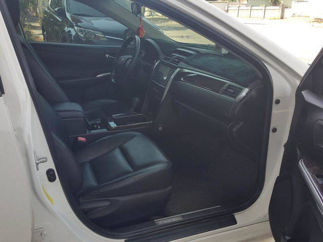 TOYOTA豐田 CAMRY  第5張相片