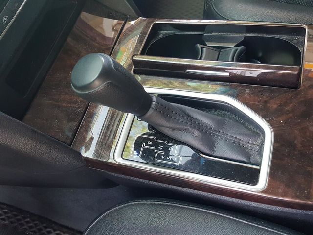 TOYOTA豐田 CAMRY  第15張相片