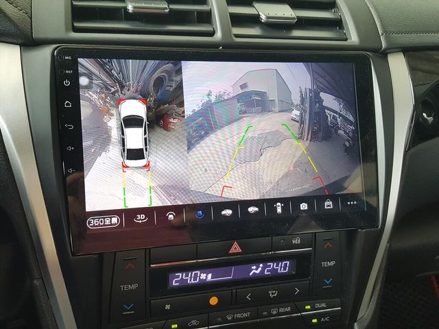 TOYOTA豐田 CAMRY  第25張相片