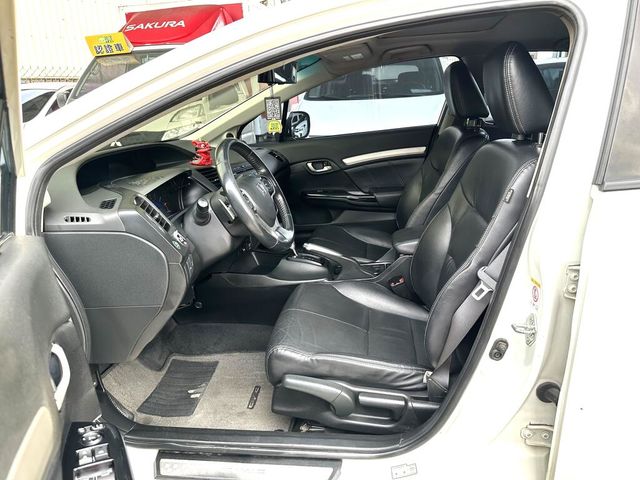 HONDA本田 CIVIC  第8張相片
