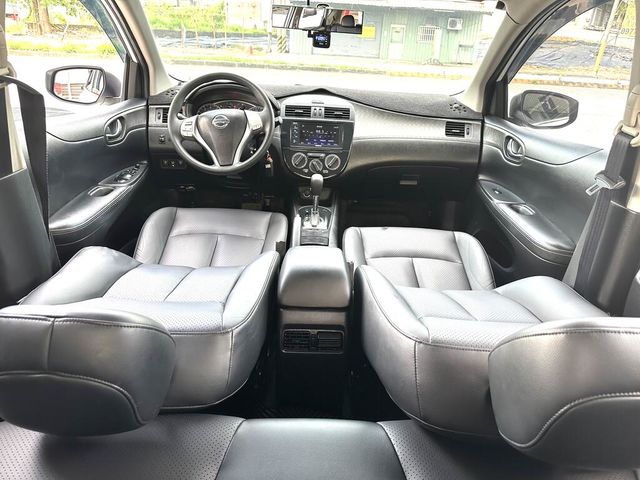 NISSAN日產 TIIDA  第8張相片