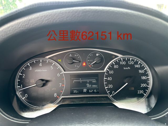 NISSAN日產 TIIDA  第12張相片