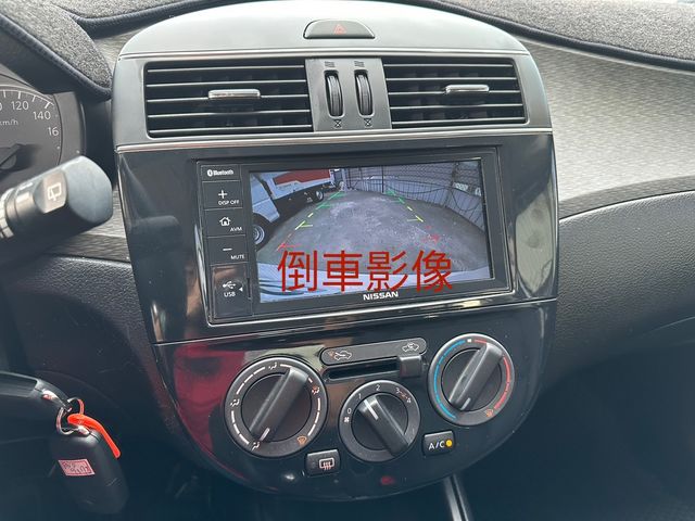 NISSAN日產 TIIDA  第13張相片