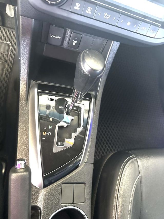 TOYOTA豐田 ALTIS  第8張相片