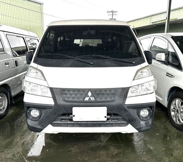 MITSUBISHI三菱 DELICA  第2張相片