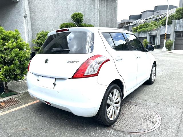 SUZUKI鈴木 SWIFT  第2張相片