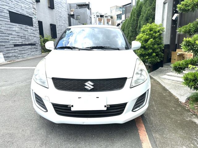 SUZUKI鈴木 SWIFT  第3張相片