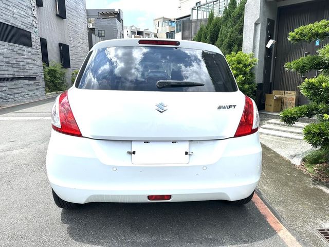 SUZUKI鈴木 SWIFT  第4張相片