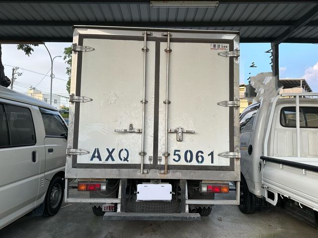 MITSUBISHI三菱 CANTER  第6張相片