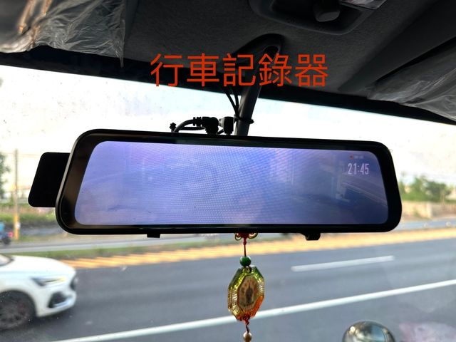 MITSUBISHI三菱 CANTER  第14張相片