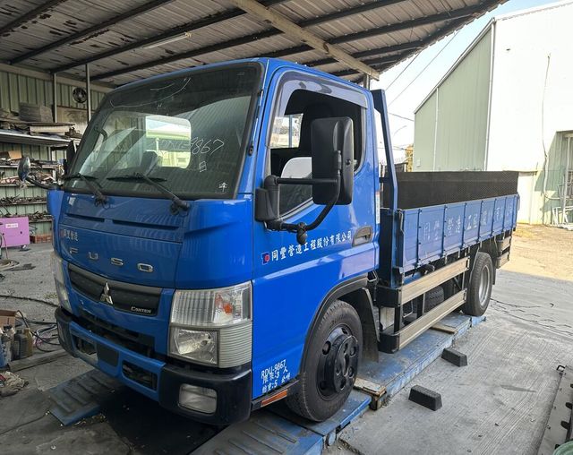 MITSUBISHI三菱 CANTER  第1張相片