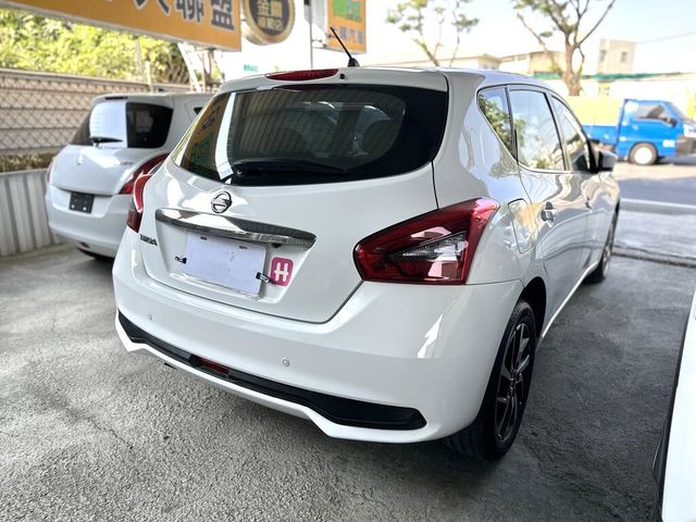 NISSAN日產 TIIDA  第2張相片