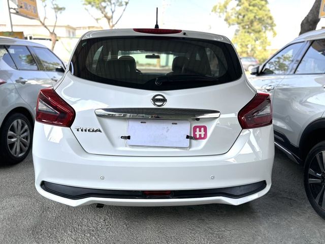 NISSAN日產 TIIDA  第4張相片