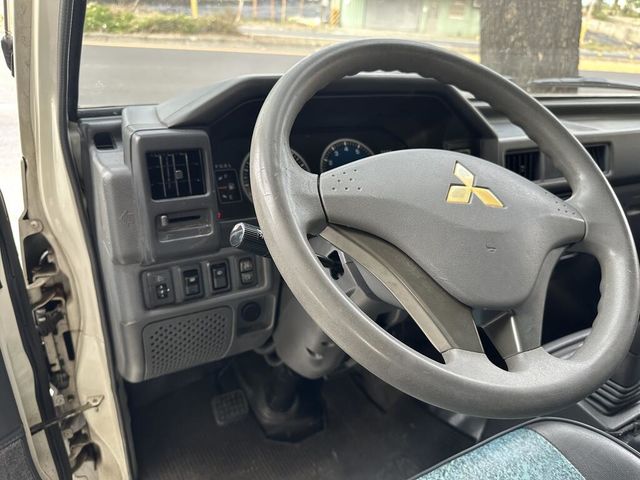 MITSUBISHI三菱 DELICA  第11張相片