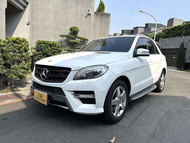 M-BENZ賓士 ML250 BLUETEC 4MATIC  第1張相片