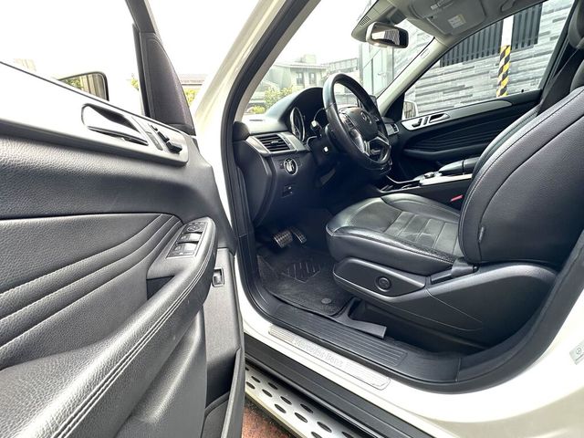 M-BENZ賓士 ML250 BLUETEC 4MATIC  第16張相片