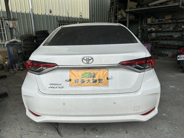TOYOTA豐田 ALTIS  第4張相片