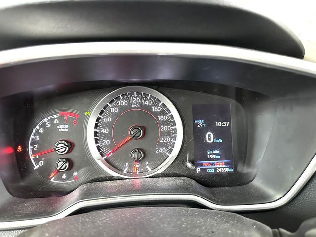 TOYOTA豐田 ALTIS  第6張相片