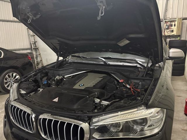 BMW寶馬 X6  第6張相片
