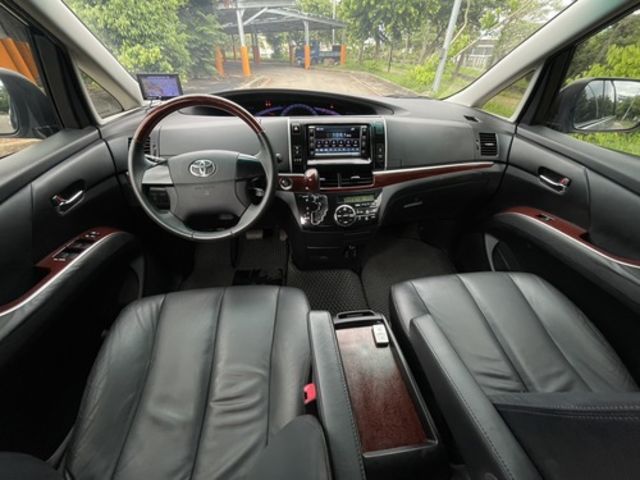 TOYOTA豐田 PREVIA  第8張相片