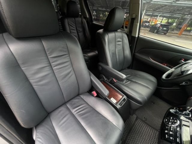 TOYOTA豐田 PREVIA  第9張相片