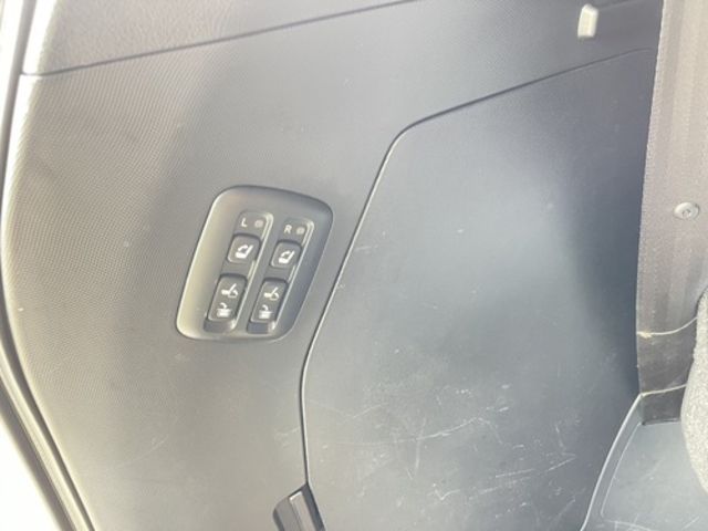 TOYOTA豐田 PREVIA  第15張相片