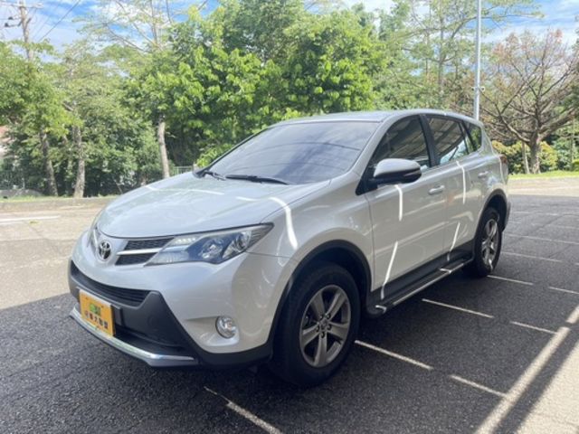 TOYOTA豐田 RAV4  第1張相片