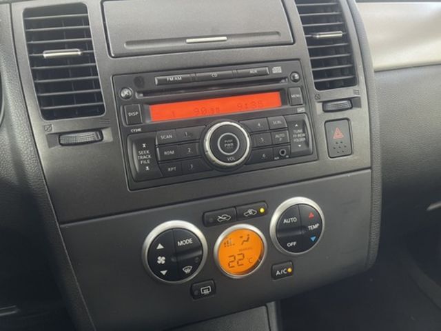 NISSAN日產 TIIDA  第11張相片