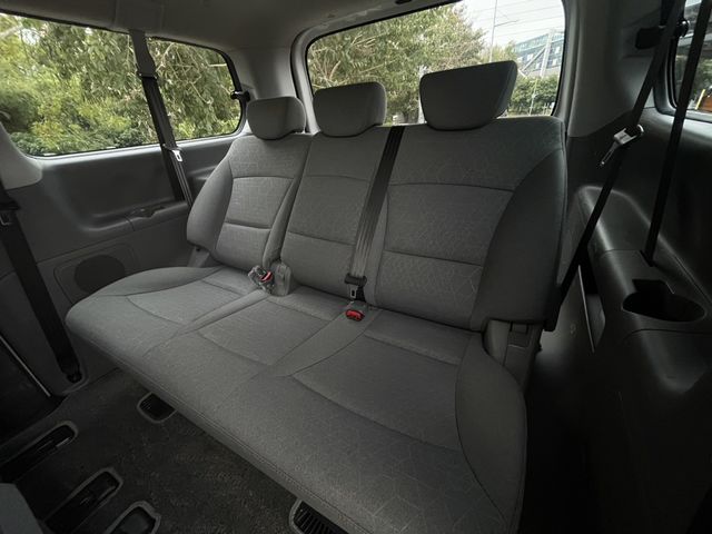 HYUNDAI現代 STAREX  第7張相片