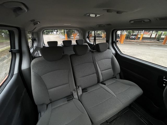 HYUNDAI現代 STAREX  第10張相片