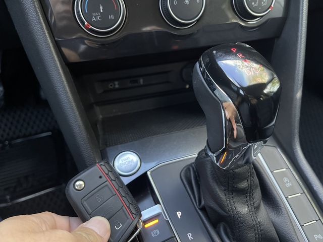 VOLKSWAGEN福斯 TIGUAN  第13張相片