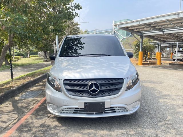 M-BENZ賓士 VITO  第3張相片
