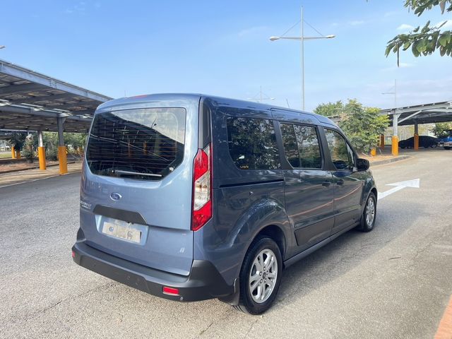 FORD福特 TOURNEO CONNECT  第3張相片