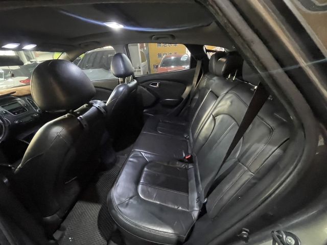 HYUNDAI現代 IX35  第7張相片