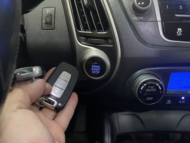 HYUNDAI現代 IX35  第11張相片
