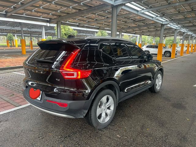 VOLVO富豪 XC40  第3張相片