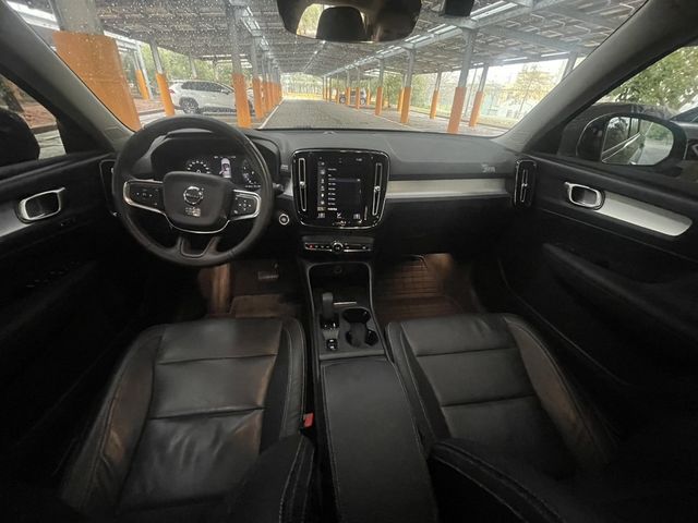 VOLVO富豪 XC40  第11張相片