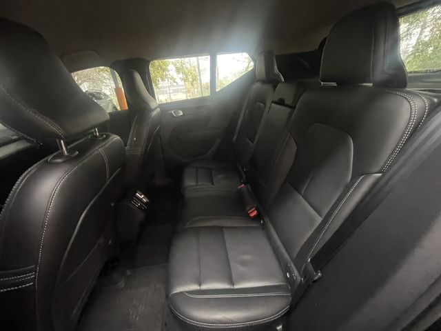 VOLVO富豪 XC40  第13張相片