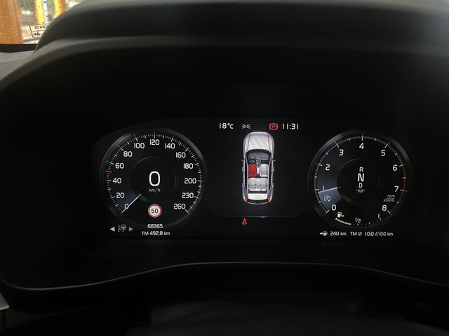 VOLVO富豪 XC40  第17張相片