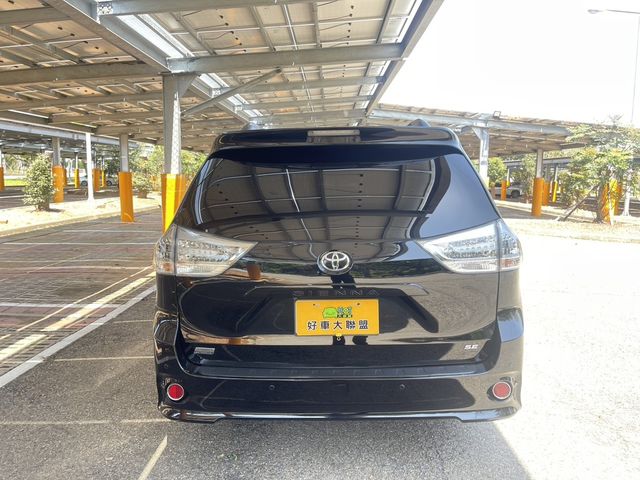 TOYOTA豐田 SIENNA  第4張相片