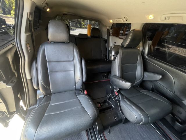 TOYOTA豐田 SIENNA  第10張相片