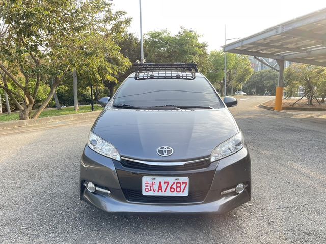 TOYOTA豐田 WISH  第3張相片