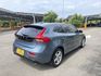 VOLVO富豪 V40  第2張縮圖