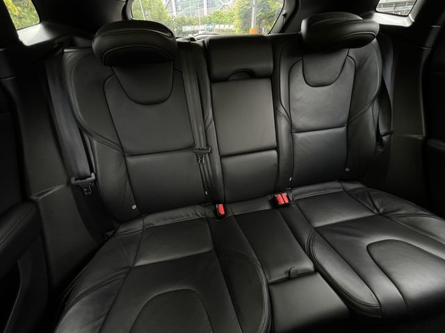 VOLVO富豪 V40  第7張相片