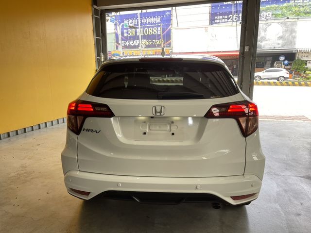 HONDA本田 HR-V  第4張相片