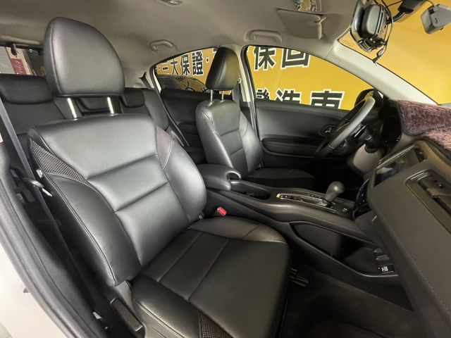 HONDA本田 HR-V  第8張相片
