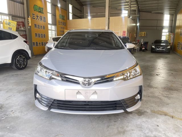 TOYOTA豐田 ALTIS  第3張相片