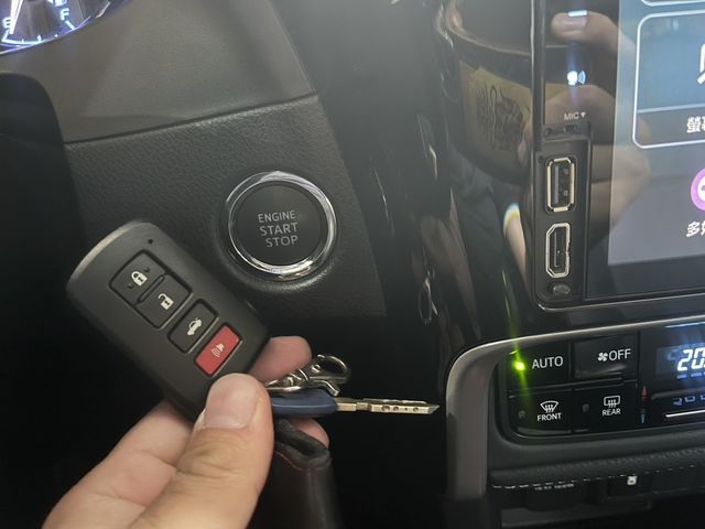 TOYOTA豐田 ALTIS  第13張相片