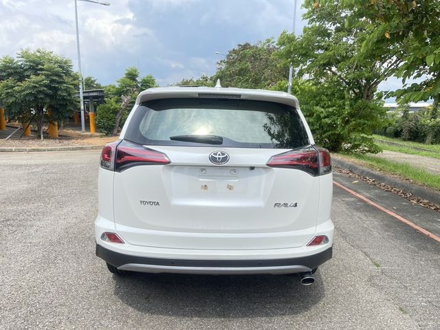TOYOTA豐田 RAV4  第4張相片