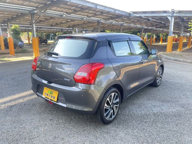 SUZUKI鈴木 SWIFT  第2張相片